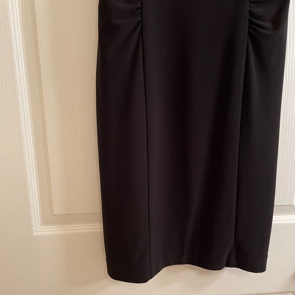 KAY UNGER Ruched Cap Sleeve Black Dress - Picture 5 of 13